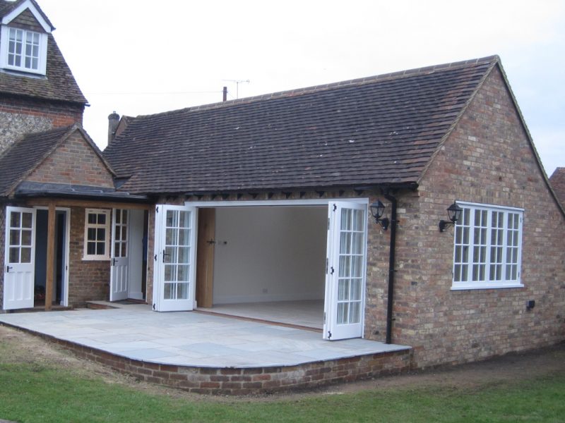 External View 2 Kings Street
