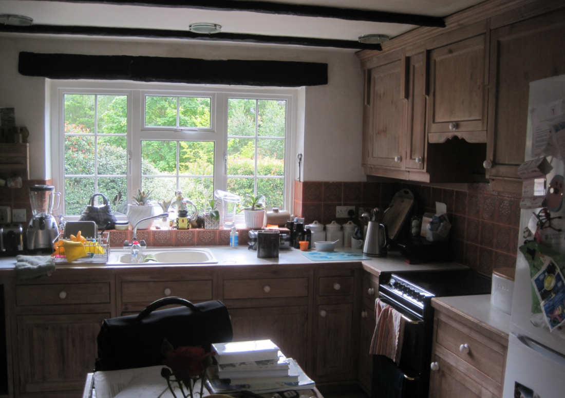 Camp Road Refurbishment kitchen before works started